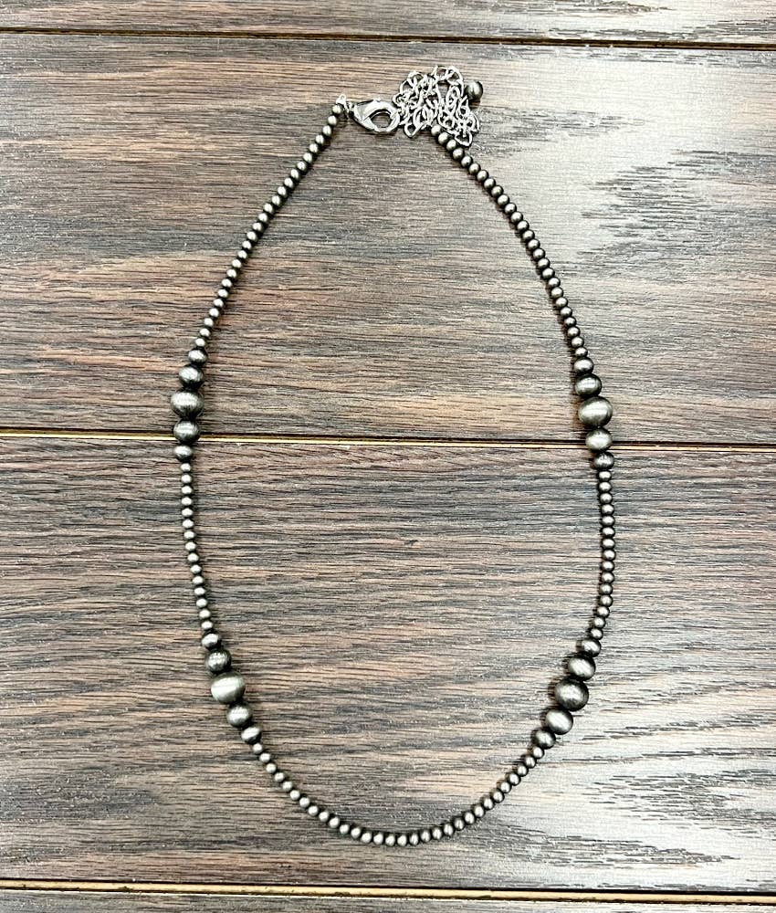 735688, 22" Clustered Navajo Bead Necklace