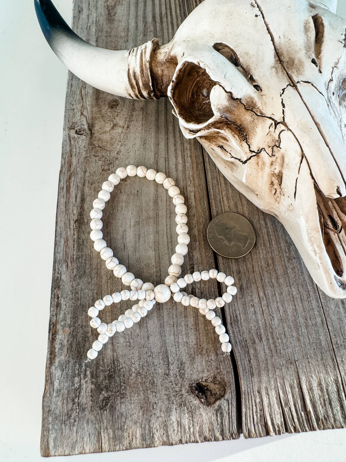 Navajo Style Pearl Bow Stretch Bracelet