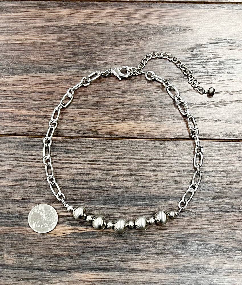 739231, Handmade Silver Navajo Bead Necklace