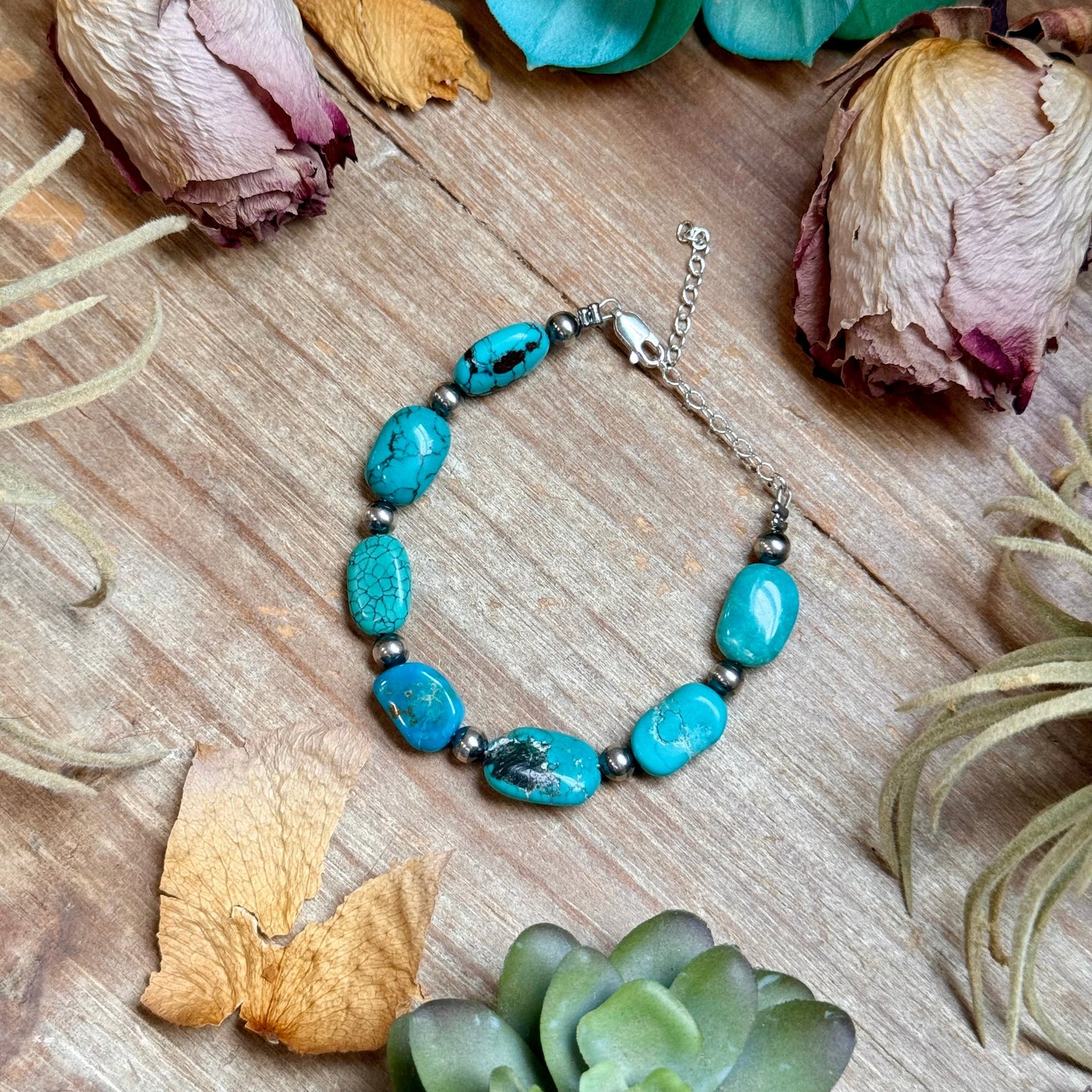 Bright Blue Turquoise Bracelet – 6 1/4" – Large Oval