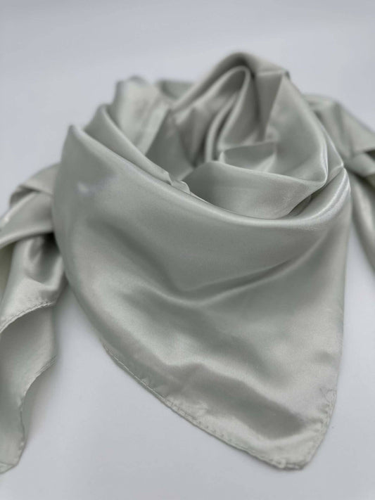 Platinum Wild Rag