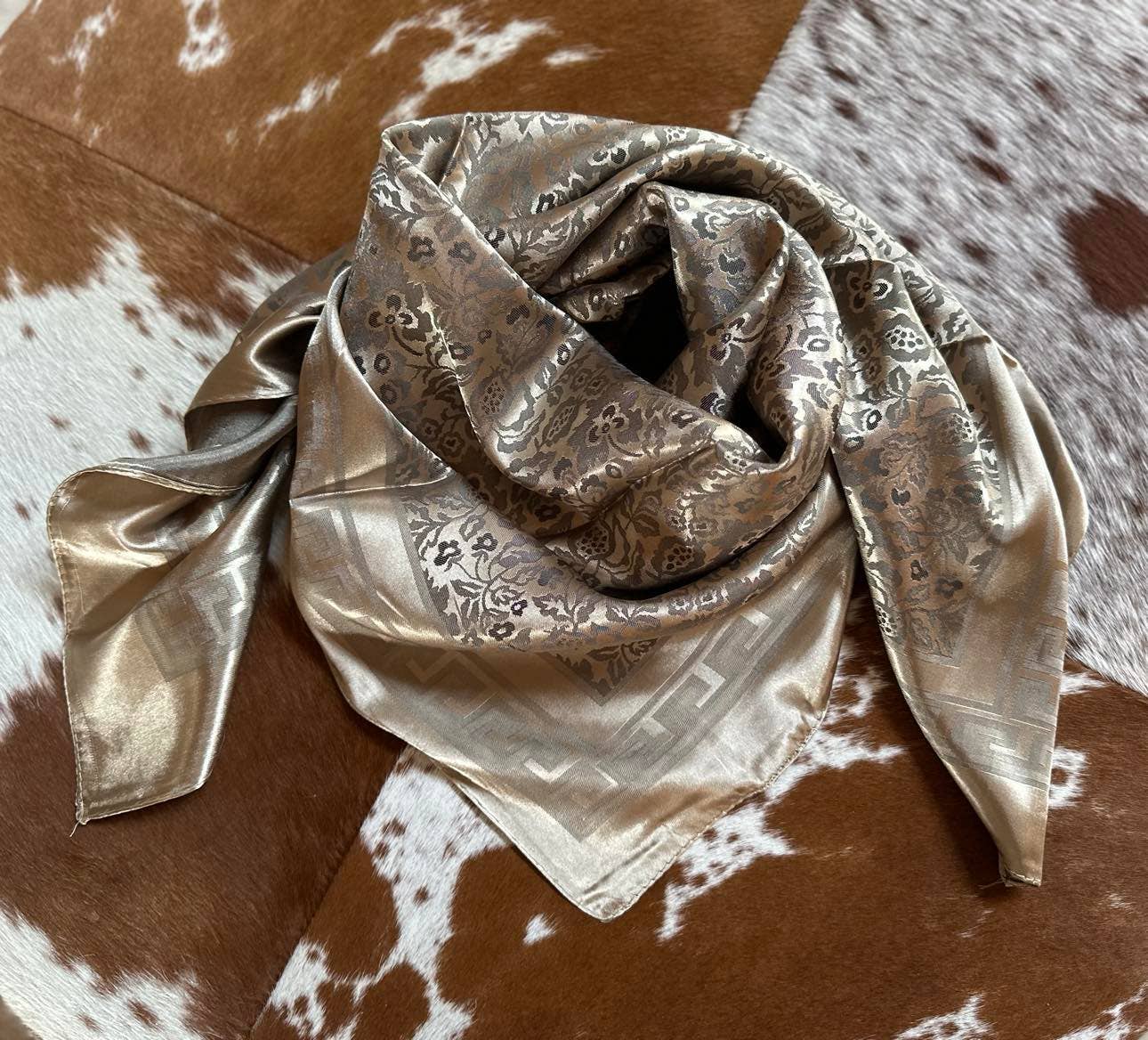 Light Gold Jacquard Wild Rag
