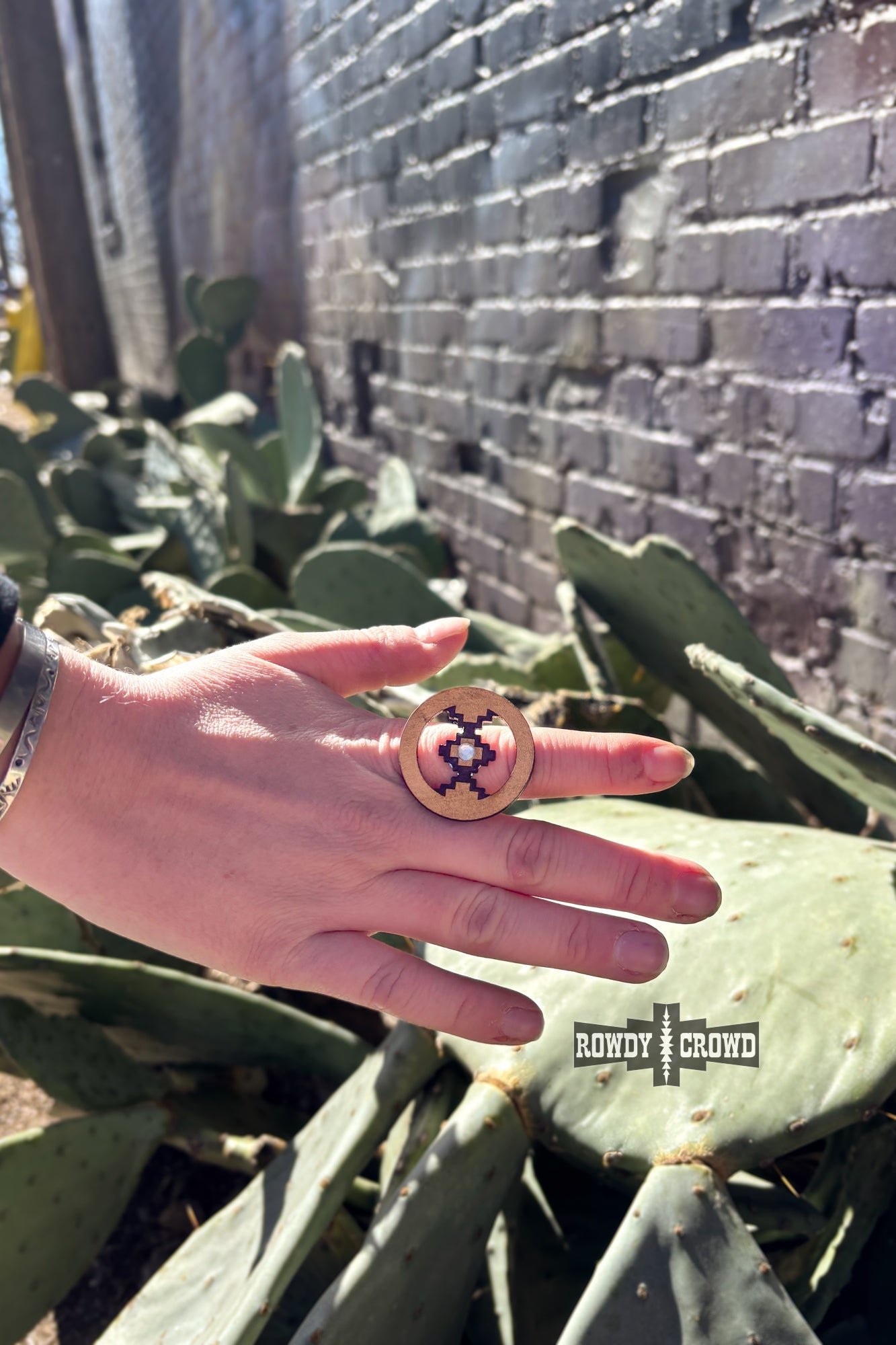 Thatcher Scarf Slide