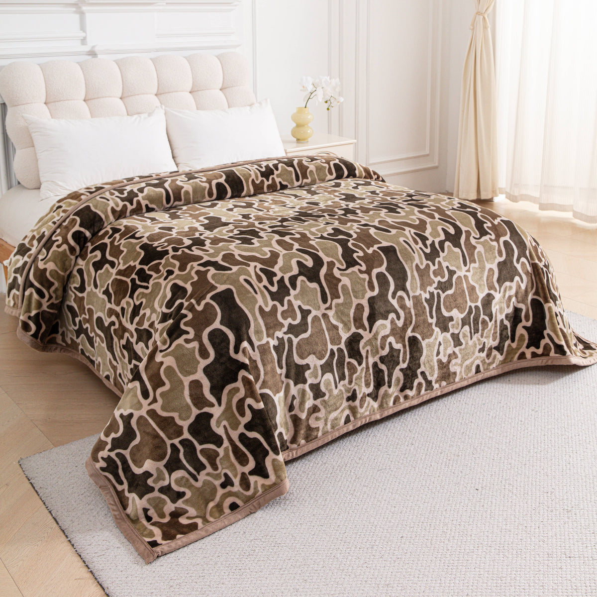 Duck Camouflage King Size Super Soft Plush Blanket