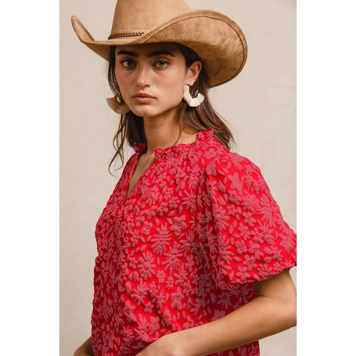 FLORAL PATTERN TEXTURE SLEEVES RUFFLED V-NECK TOP