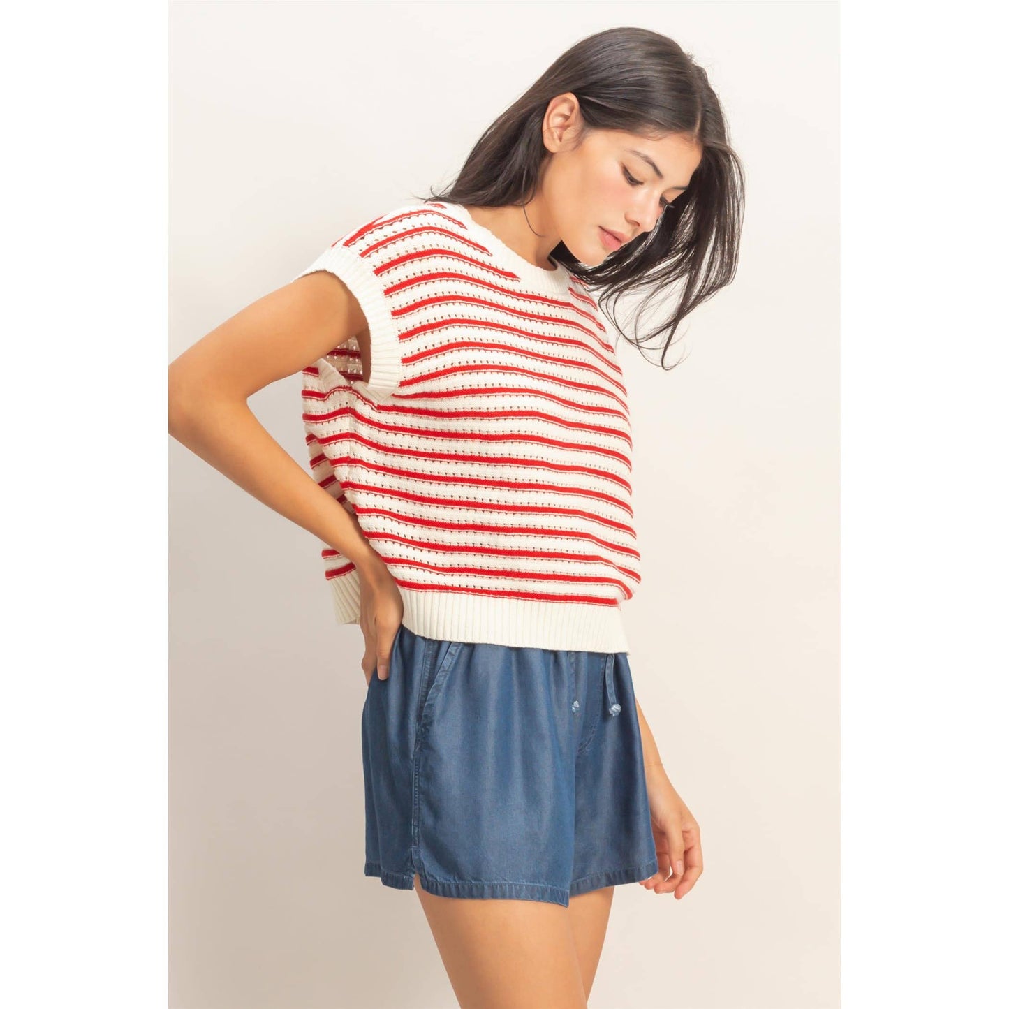 Striped Sleeveless Crew Neck Top