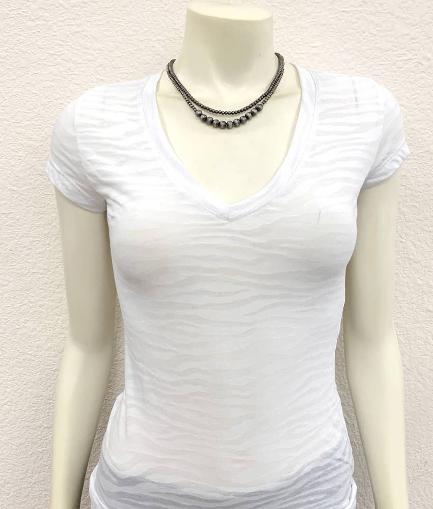 734587, Handmade 16” Navajo Bead Necklace