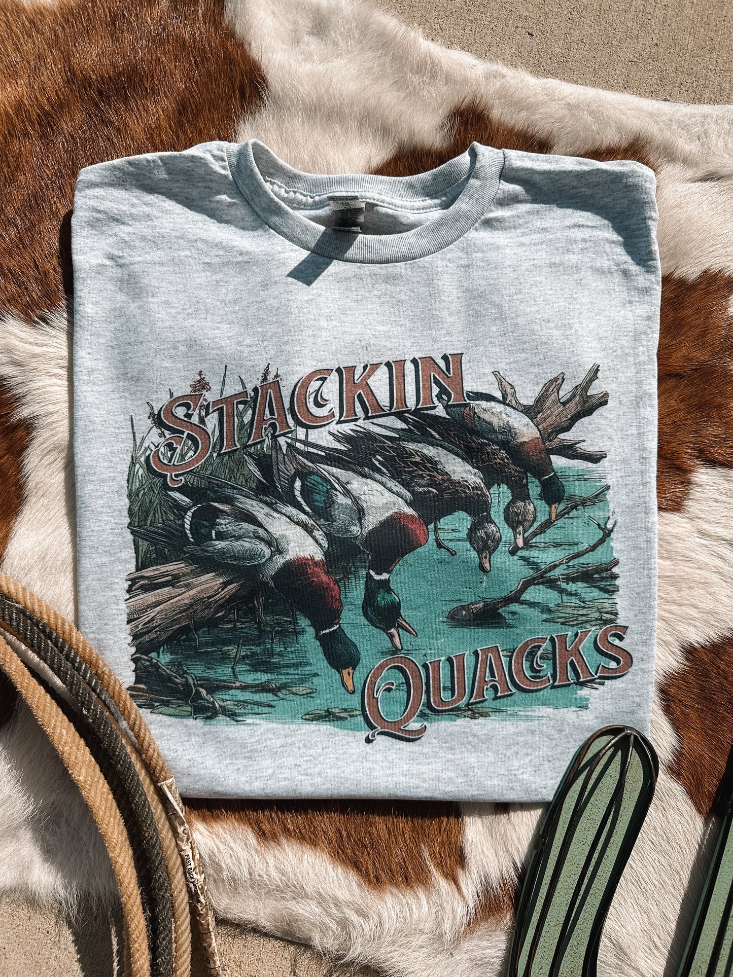 STACKIN QUACKS TEE