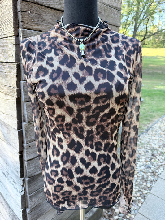 MESH LEOPARD PRINTED TOP WITH LONG SLEEVES