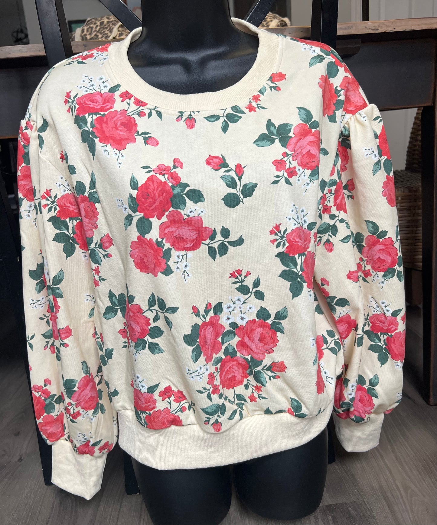 Rose Print Balloon Sleeve Crew