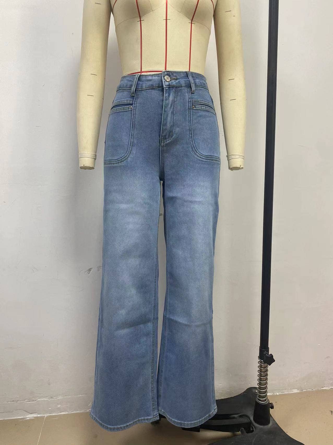 Washed Stretch Straight Leg Jeans