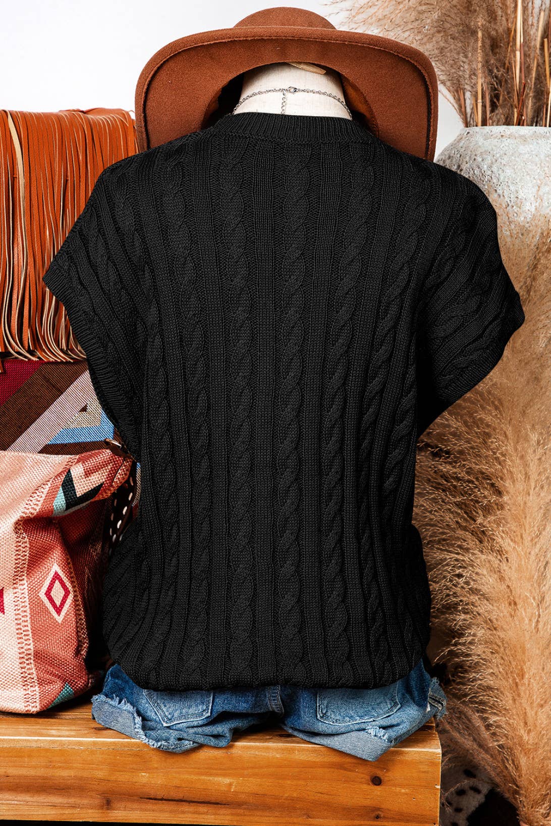 Fashion-W Crew Neck Cable Knit Short Sleeve Sweater