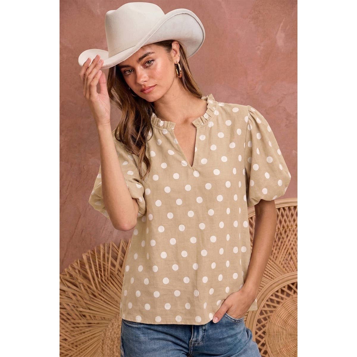 POLKA DOT RUFFLED V NECK TOP