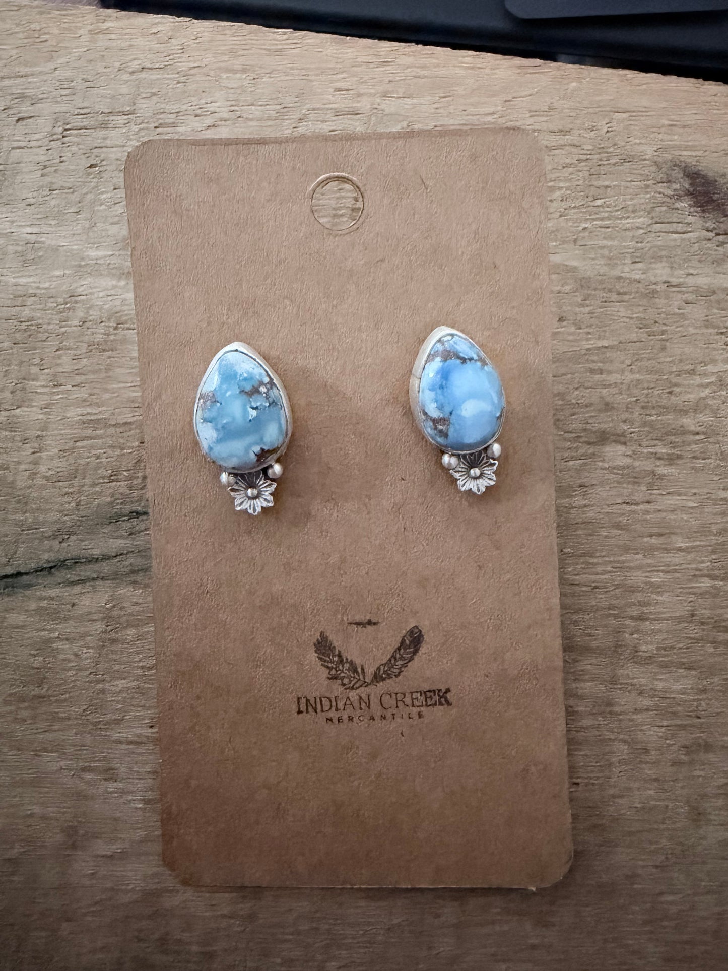Golden Hill with Flower Stud Earrings