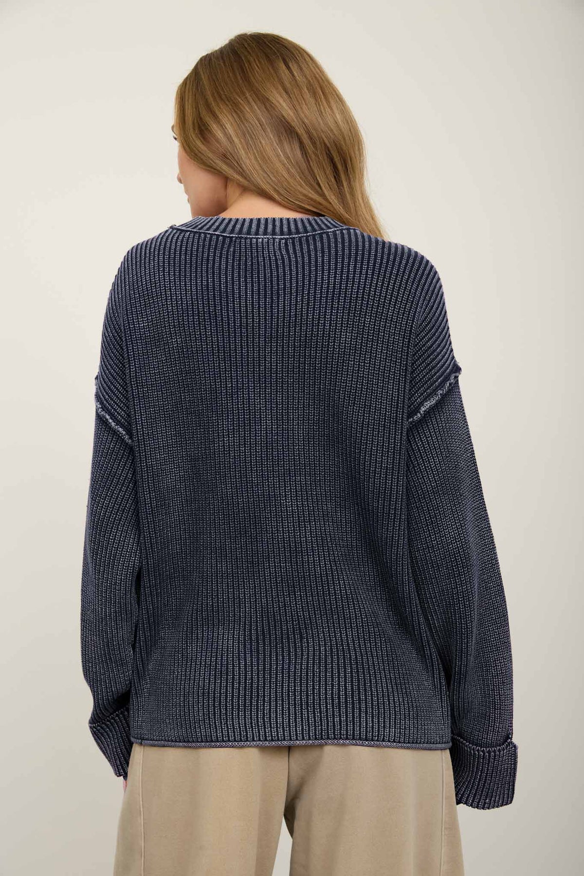 WASHED RIBBED LONG SLEEVE FOLDED CUFF KNIT SWEATER