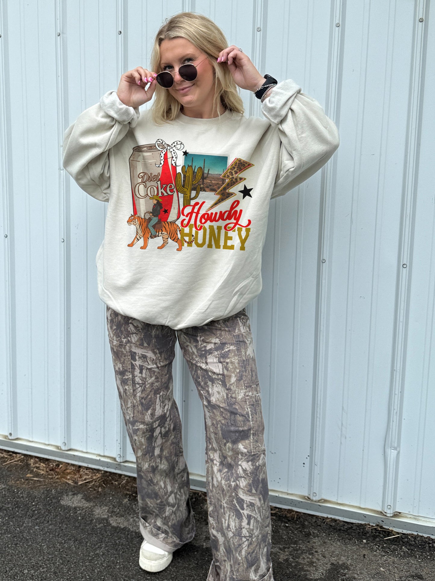 HOWDY HONEY