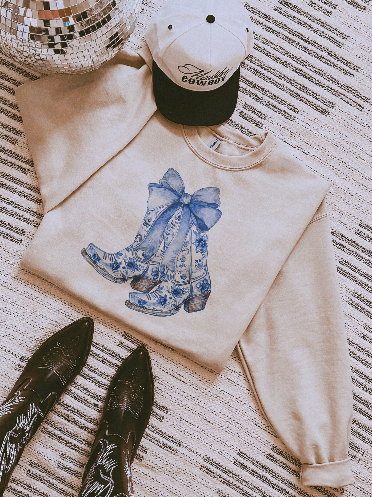 COASTAL BOOTS: BLUE CREW or TEE