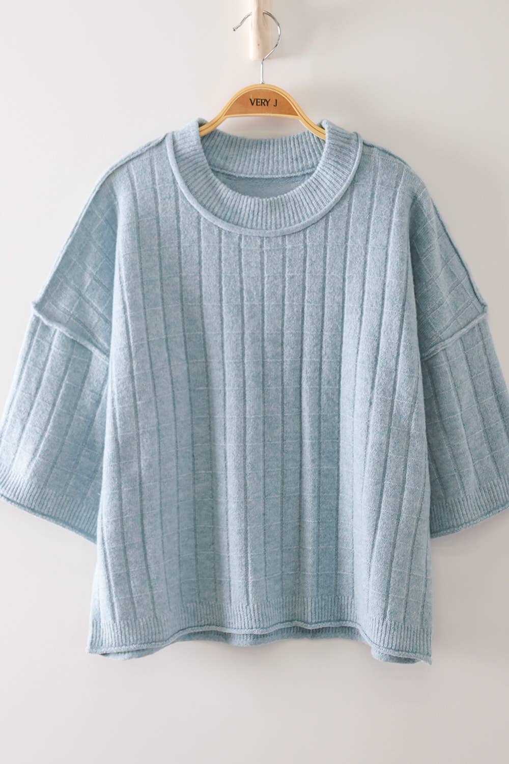 12W3734N-Cropped Length Ribbed Knit Sweater