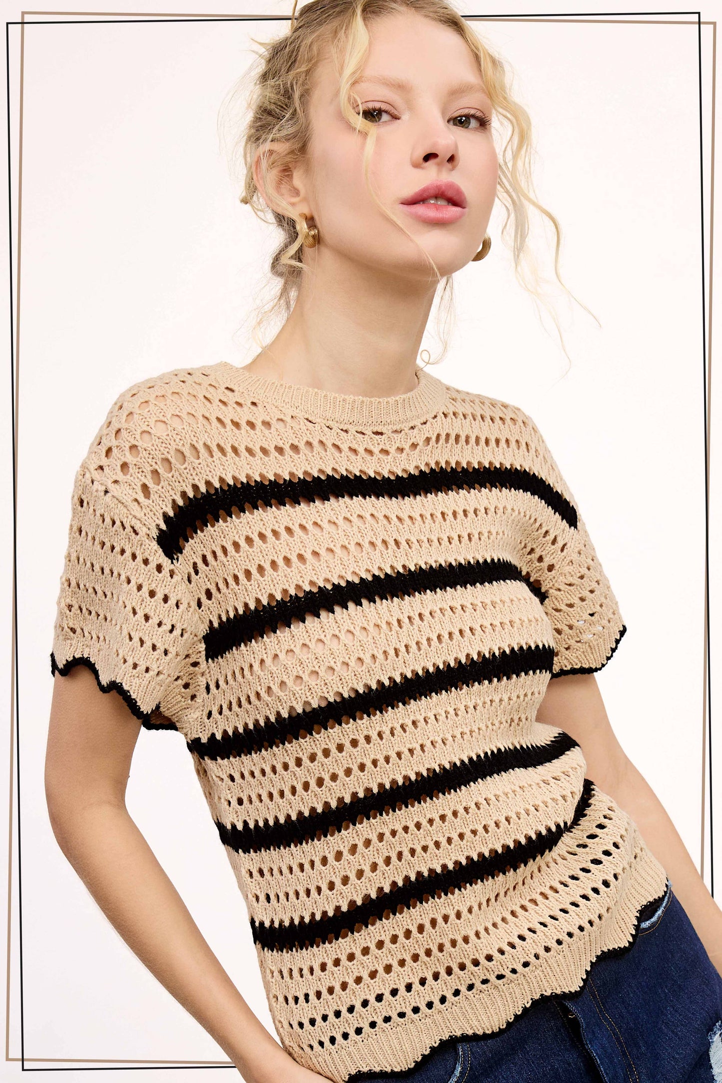 MDS3603-Round Neck Scalloped Edge Short Sleeve Sweater Easte
