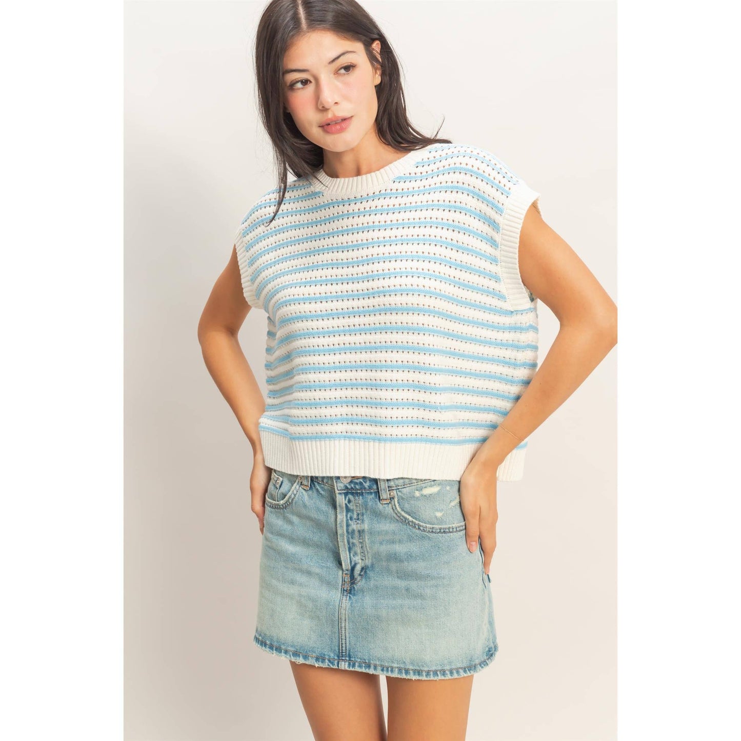 Striped Sleeveless Crew Neck Top