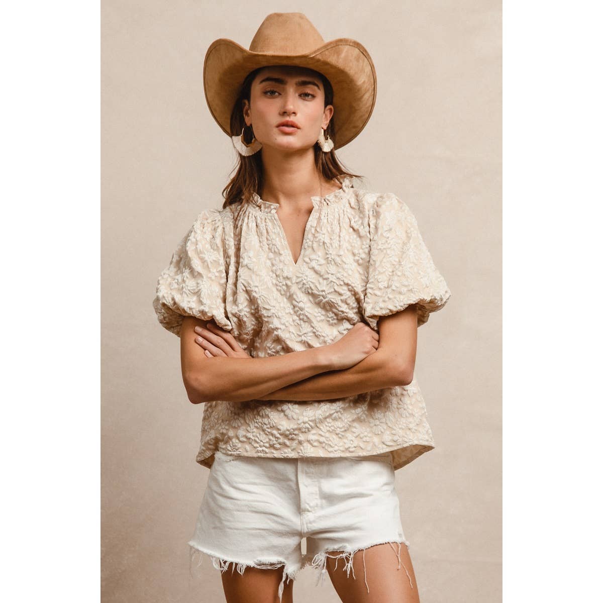 FLORAL PATTERN TEXTURE SLEEVES RUFFLED V-NECK TOP