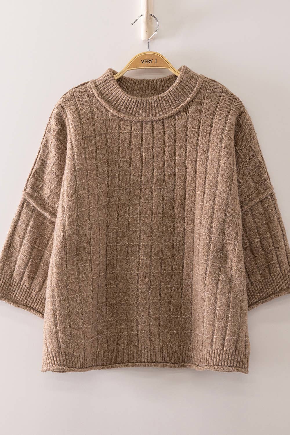 12W3734N-Cropped Length Ribbed Knit Sweater