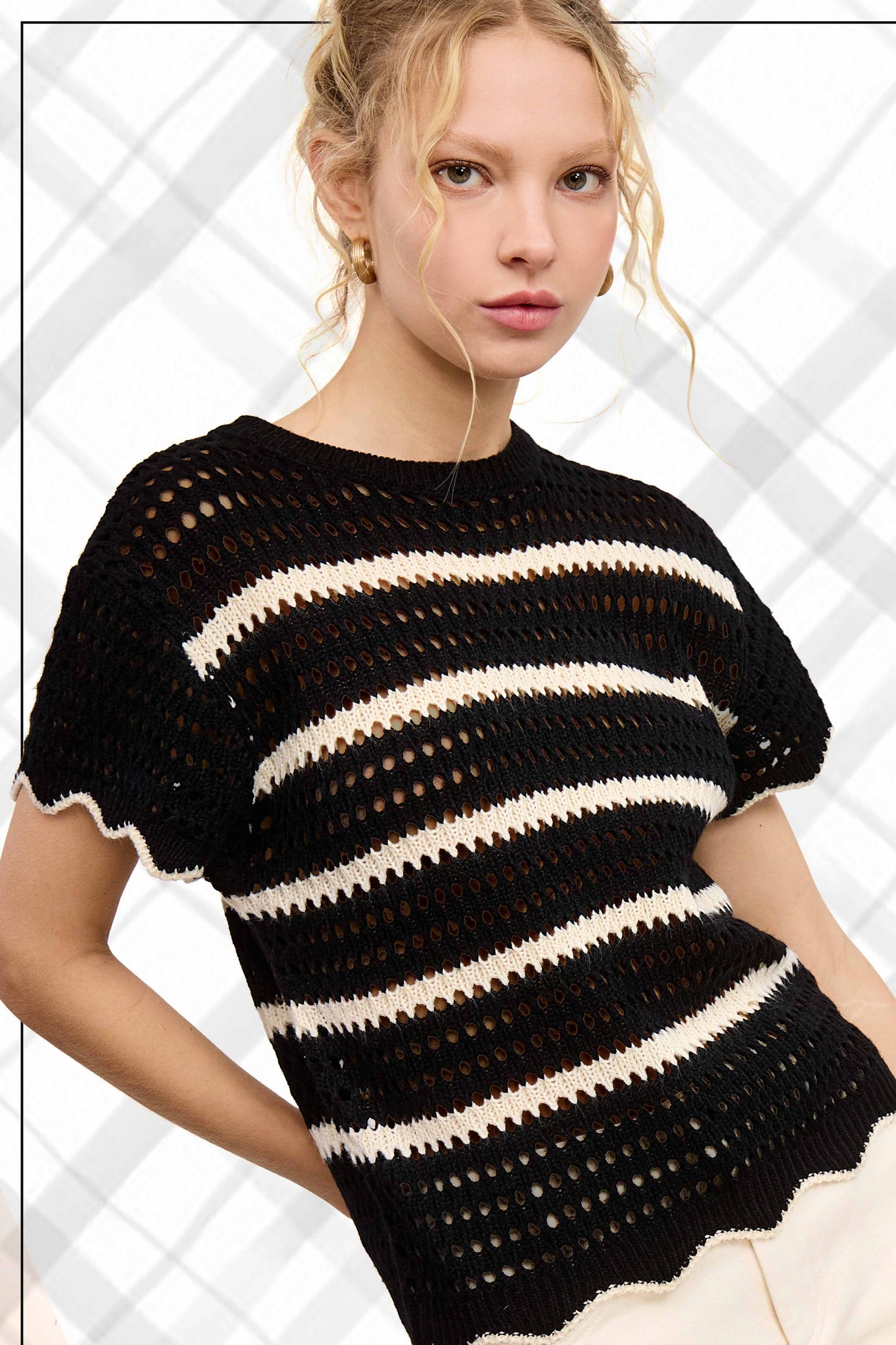 MDS3603-Round Neck Scalloped Edge Short Sleeve Sweater Easte