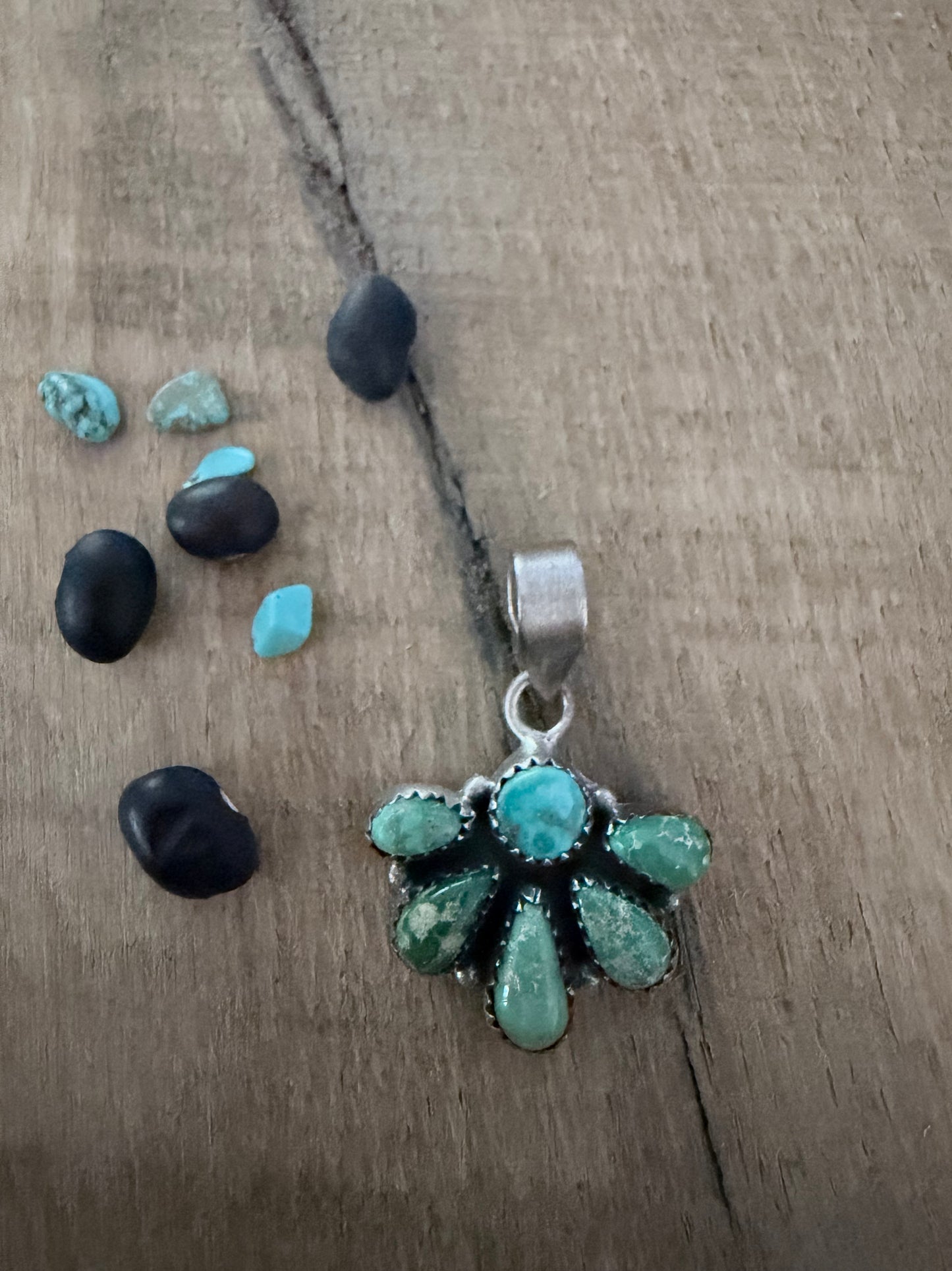 Half Cluster Emerald Valley Pendant