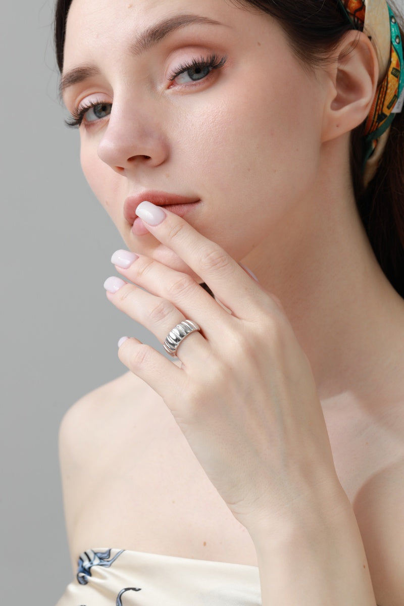 Spiral Nugget Ring – Open Band Stackable Jewelry ⚪⛓️