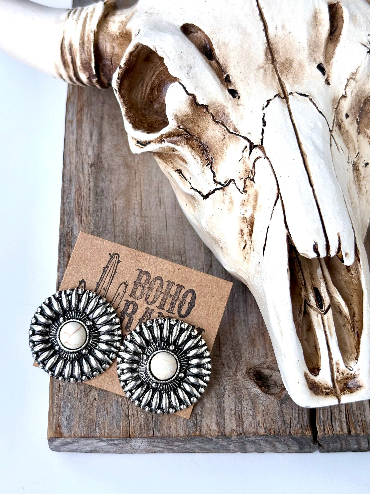 Western Round Concho with Stone Stud Earrings