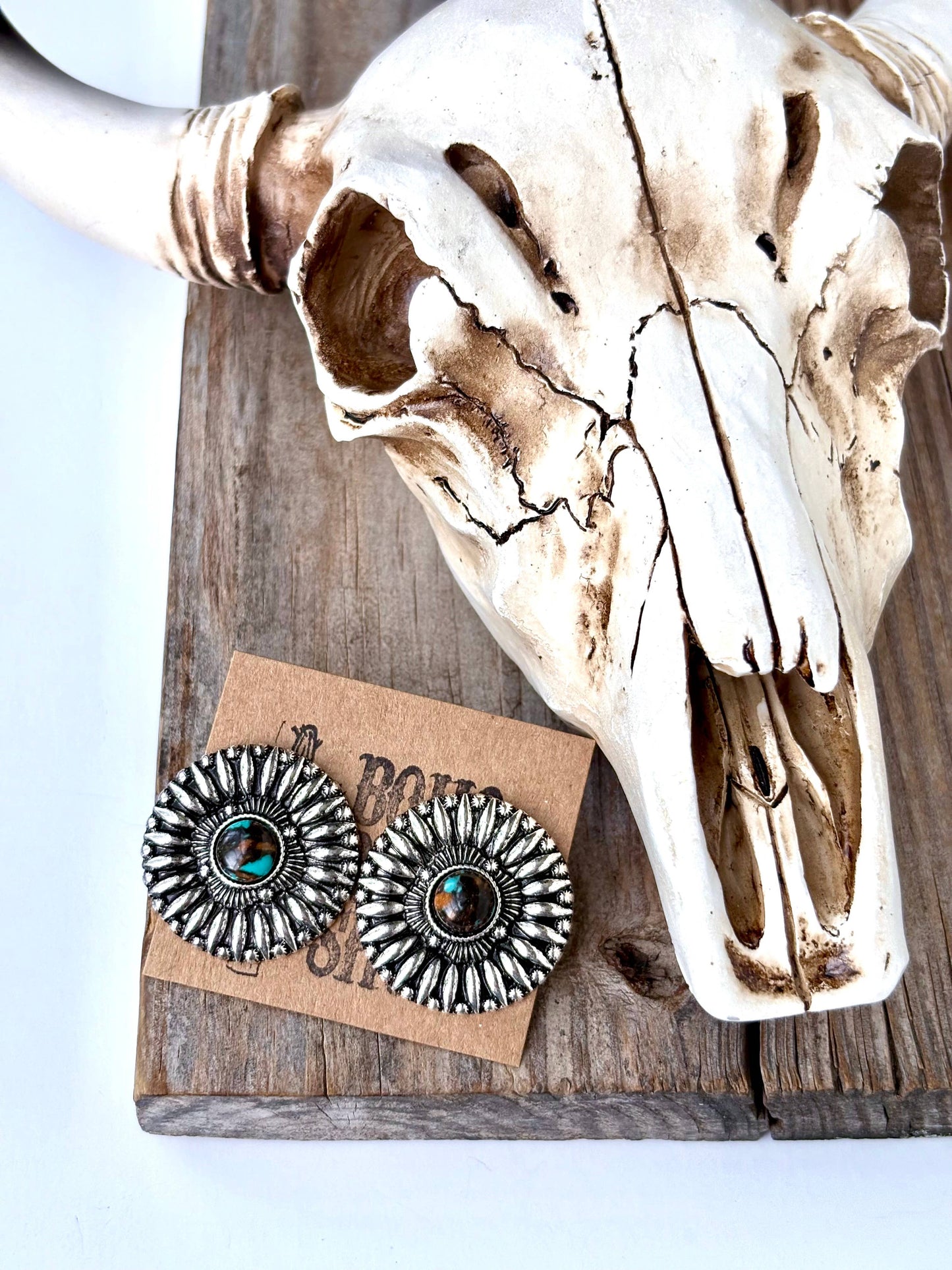 Western Round Concho with Stone Stud Earrings