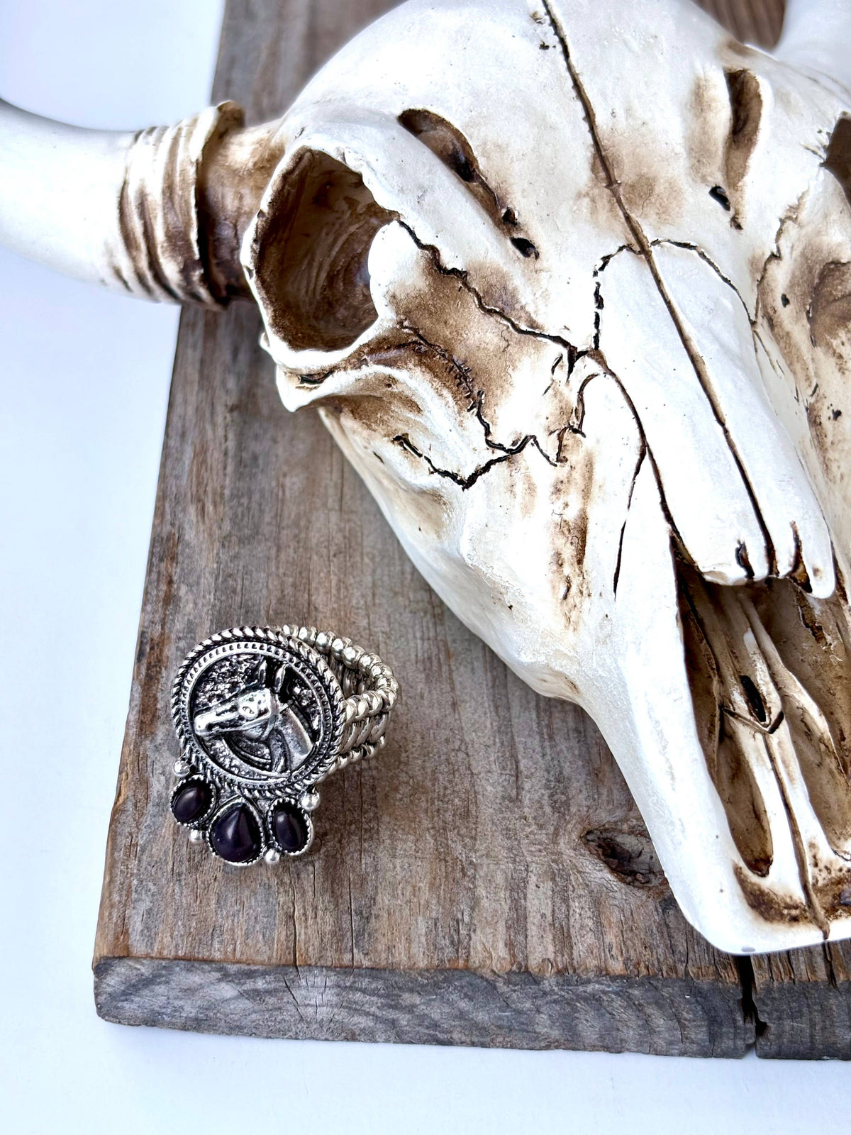 Western Style Horse with Stone Stretch Ring