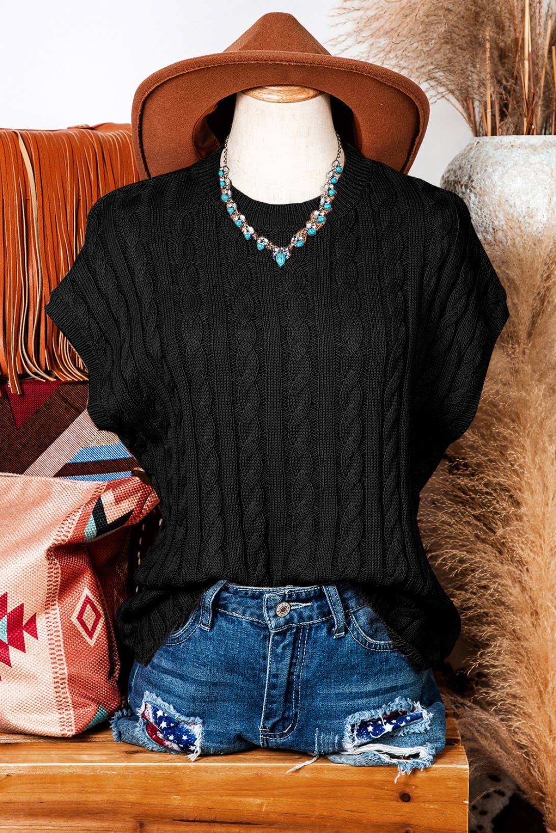 Fashion-W Crew Neck Cable Knit Short Sleeve Sweater