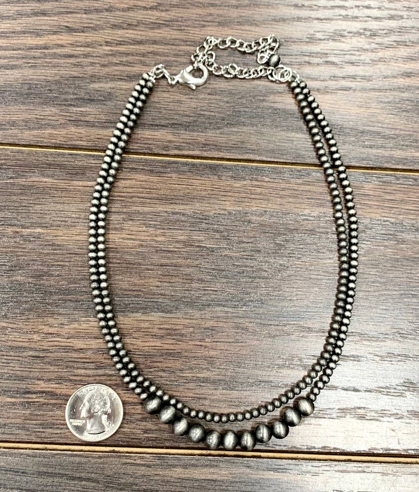 734587, Handmade 16” Navajo Bead Necklace