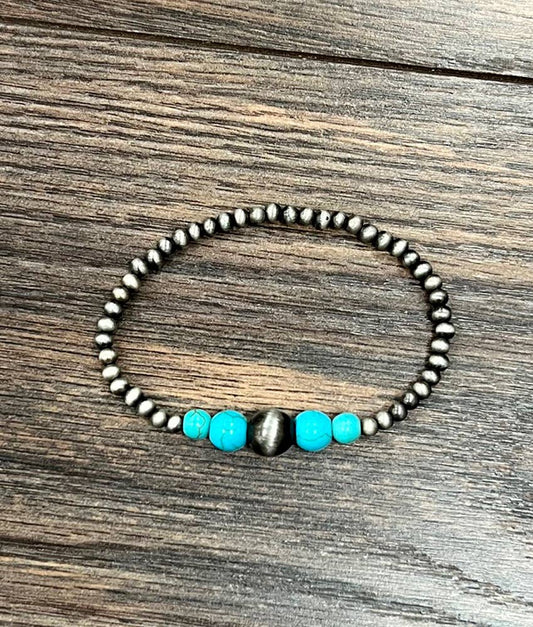 711572, Handmade Navajo Turquoise Bead Stretch Bracelet